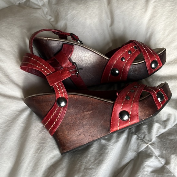 Red Wedge Heels - Picture 2 of 5